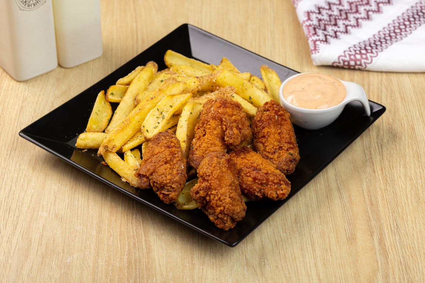 Meniu Aripioare de pui Picante